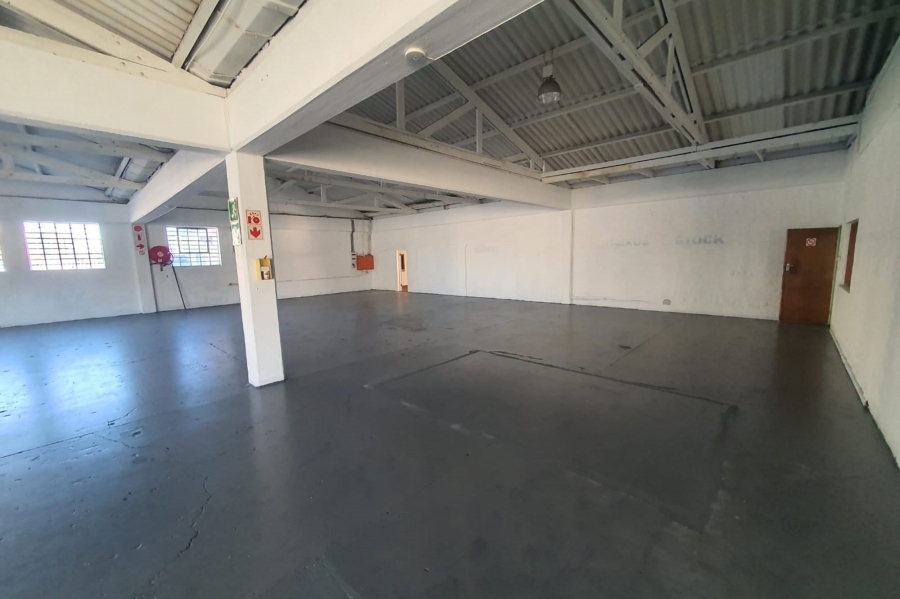 To Let commercial Property for Rent in Deal Party Eastern Cape